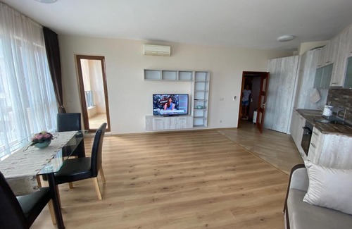 Primorski Apartment | Elegantz Apartments 1