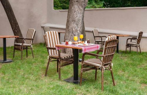 Cihangir Apartment | Element Garden