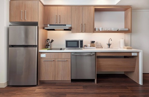 Mississauga Hotel | Element Toronto Airport