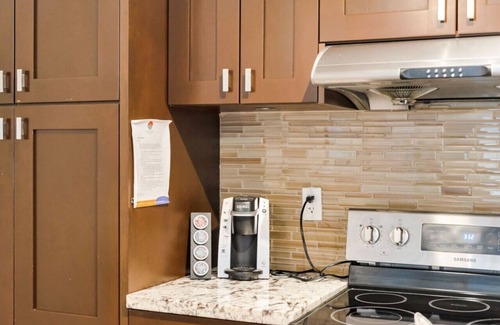 Harrison Hot Springs Apartment | Elevated Escapes: 2BR Overlooking Mountain View!