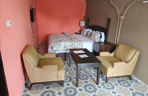 Freetown Hotel | Elevation Lodge Imatt