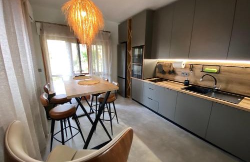 Kassandra House | ELiFourka - Seaside Luxury - 170m to the Beach - Power Onsite for Electric Vehicle