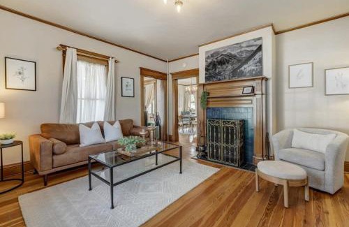 Central Colorado Springs Apartment | Elite Quarters Prime Location Downtown Hot Tub BBQ