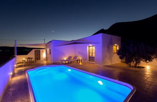 Perivolos Villa | Elixirium villa