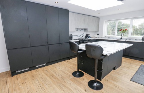 Ainley Top Cottage | ELLIS HOUSE, pet friendly, luxury holiday cottage in Huddersfield