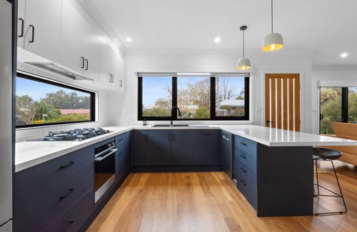 Mansfield House | Elvins - Mansfield - Sleeps 7