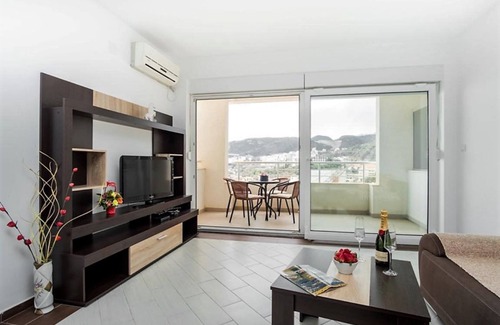 Rozino Apartment | EMA Lux