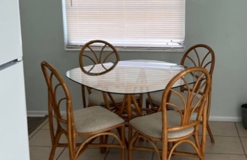 Englewood Cottage | Emerald Palms Unit 3