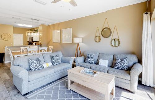 Frangista Beach Apartment | Emerald Waters #108