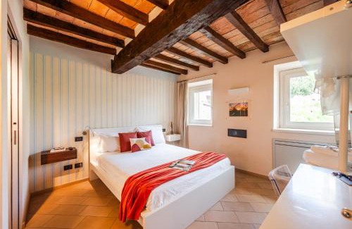 Levizzano Rangone House | Emilio's Rooms