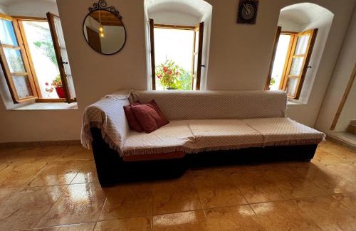 Dhermi Apartment | Emilios Traditional Villa