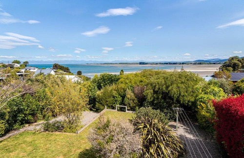 Kaiteriteri House | Emily's Beach House - Kaiteriteri Holiday Home