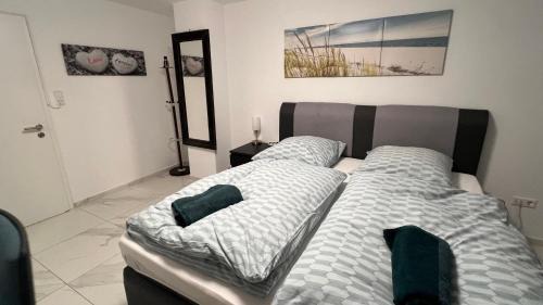 Ehrenstein Apartment | Emily’s Apartment