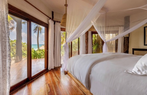 Zona Hotelera Resort | Encantada Tulum