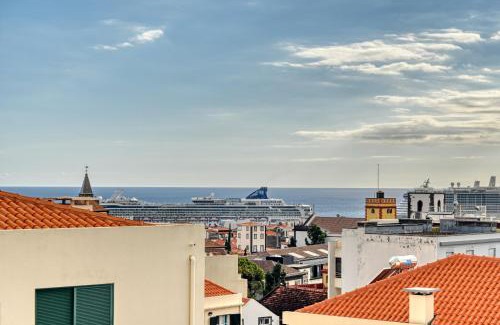 Santa Luzia Apartment | Encarnação Funchal, a Home in Madeira
