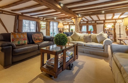 Higham Cottage | Enchanting 16th century thatched cottage in large private park - The Gildhall