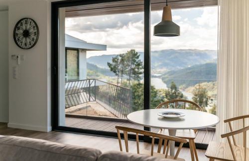 Vieira do Minho House | Encosta de Louredo by Pousadela Village