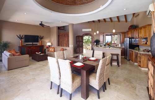 North End House | Enjoy Five Star Amenities at a fraction of the cost!