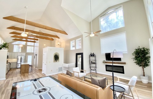 Maggie Valley House | Enjoy Luxury & Games With A View