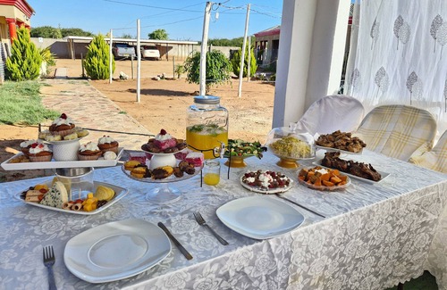 Serowe House | Enjoy Nature, Culture & Comfort in Spacious Standard, Suite & Family Rooms