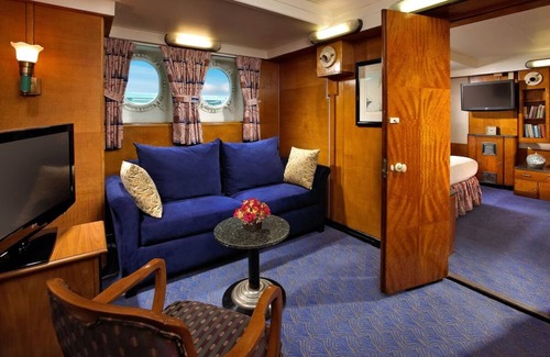 Harbor Hotel | Enjoy the Charm of a 1930s Ocean Liner Stateroom in Long Beach
