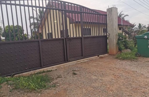 Cape Coast Apartment | Enjoy your stay in a cozy quiet, clean, spacious and serene space.