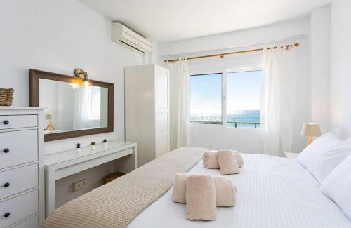 Torreblanca Apartment | Ensuite Mediterranean Sea Front