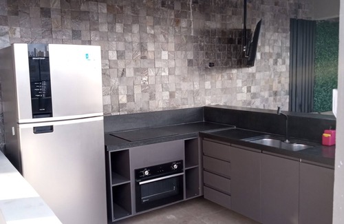 Jardim Oceania Apartment | ENTIRE apartment - top floor - balcony with sea view