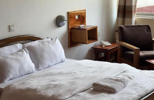 Entebbe Apartment | Entebbe Fligh Motel