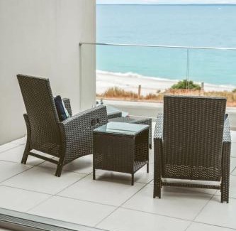 Hyams Beach House | Entice at Hyams - pet-friendly beachfront home