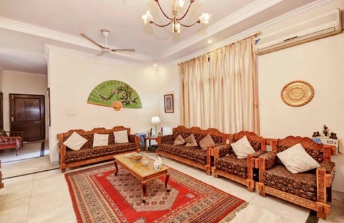 Naraina Bed & Breakfast | Entire 2BR Serviced Apartment from 2nd Dec 2019