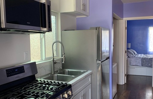 Harbor Gateway North Apartment | Entire apartment central to Los Angeles & Orange County