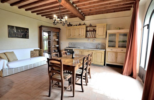 Vicchio Villa | Entire private villa with swimming pool near Florence