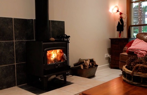 Mount Dandenong Bed & Breakfast | Entire retreat in private rainforest with river. Sleeps20+