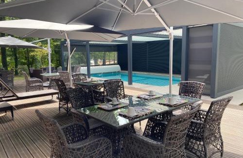 Amneville Hotel | Enzo Hôtels Diane - Logis Amnéville