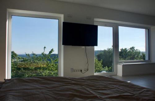 Eppenhain House | Eppenhainer Taunuspanorama