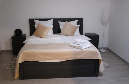 Hermon House | Eraz Guest House