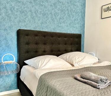 Burgeresch Apartment | Erholsame City-Erdgeschosswohnung mit Veranda, Grill und Parkplatz D46EG