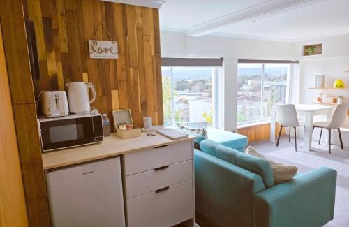 Riverside House | Ers's on Tamar B&B