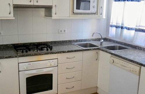 L'Hospitalet de l'Infant House | House only 20m from the beach! Walking distance to amenities. Port Aventura 20 minutes away