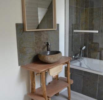 Saint-Epain House | Escale à Villeperdue chambre JÜRMALA