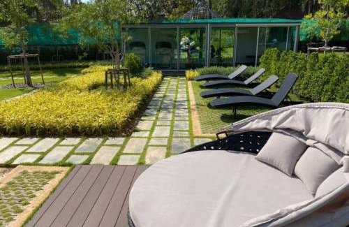 Kram Apartment | Escape BestFamily Condo 1st Beach line