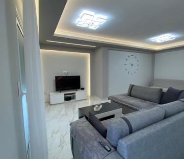 Neos Marmaras Apartment | Escape Central Apartments