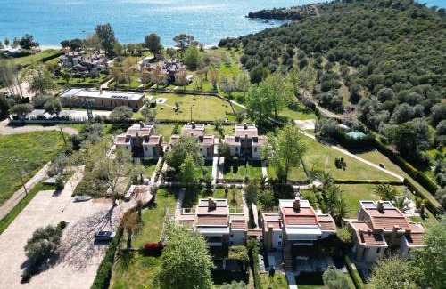 Porto Carras Villa | Escape to Paradise - Experience Luxury and Serenity at Villa Elina in Sithonia