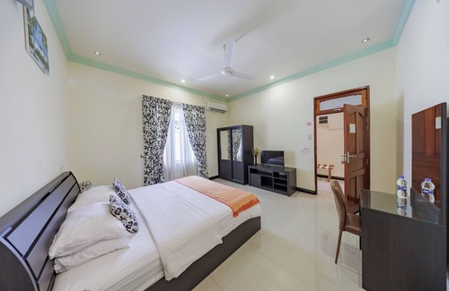 Hithadhoo Cabin | Escape to Paradise at Charming Holiday Lodge, Addu City Meedhoo in Maldives