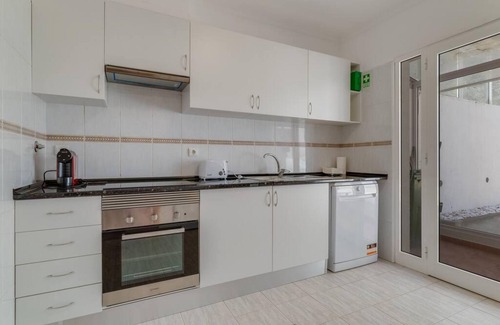 Canico House | Esfera I in Cani o With 3 Bedrooms and 2 5 Bathrooms