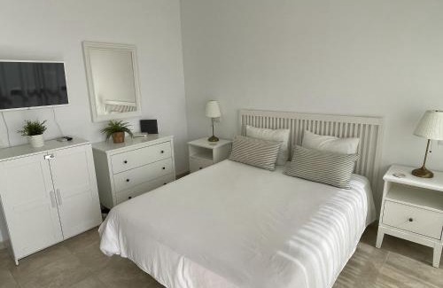 Nikki Beach Apartment | Estudio con insuperables vistas al Mar: Aparcamiento