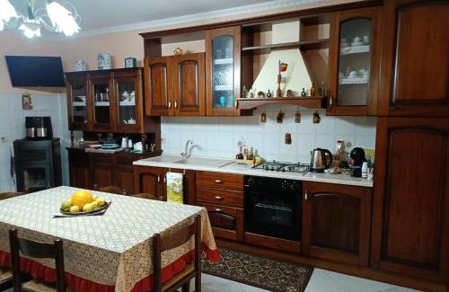 Piedimonte Etneo Apartment | Etna Rose House