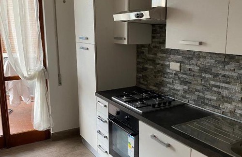 Quartiere XX Ardeatino Apartment | Eur Centro lux apartment con camino