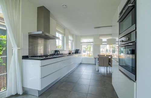 Uitdam House | EuroParcs Poort van Amsterdam by Interhome